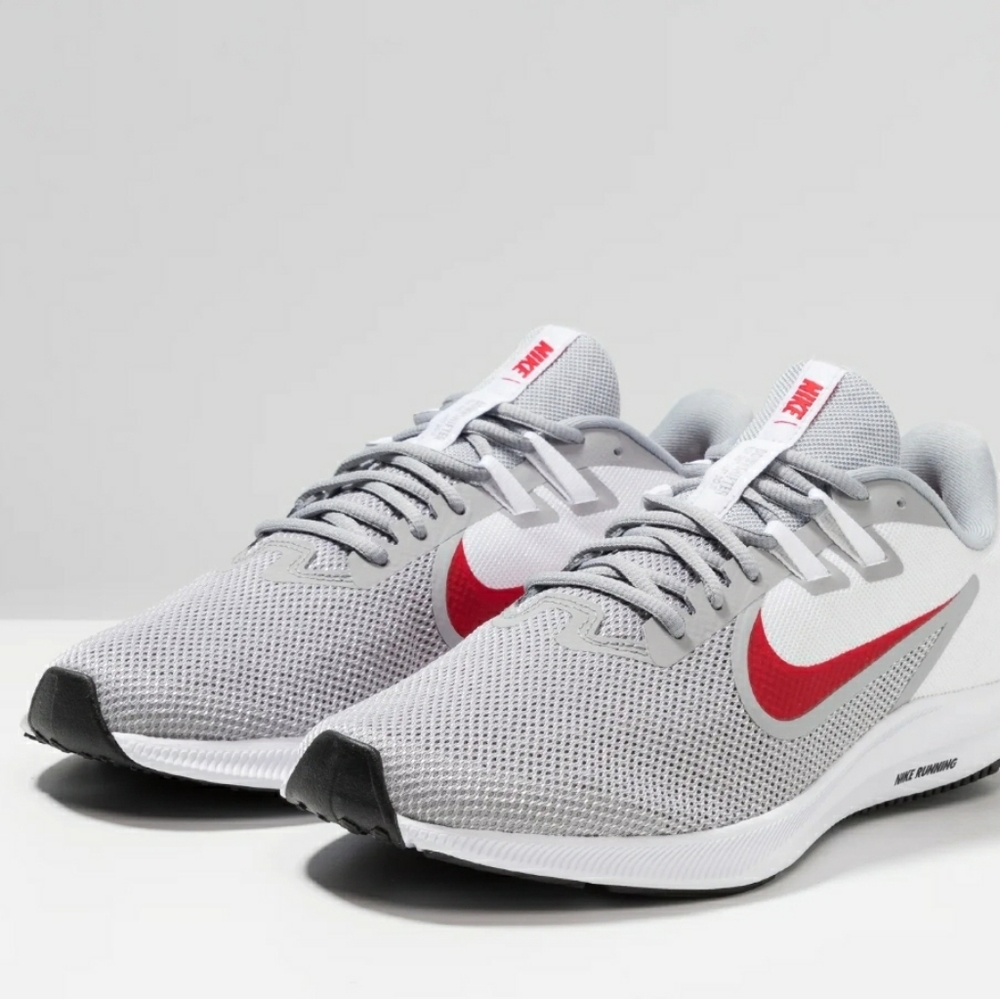 Nike Men's Downshifter 9 Grey Red and White Size10